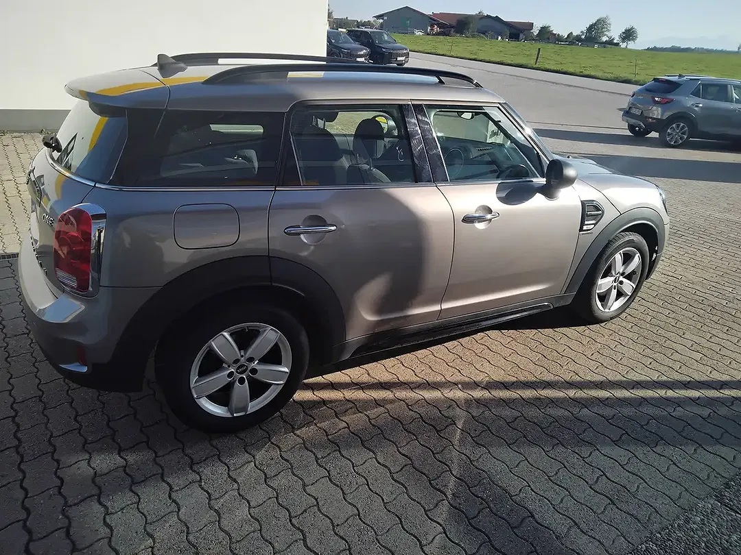 MINI One Countryman - Thumbnail 7