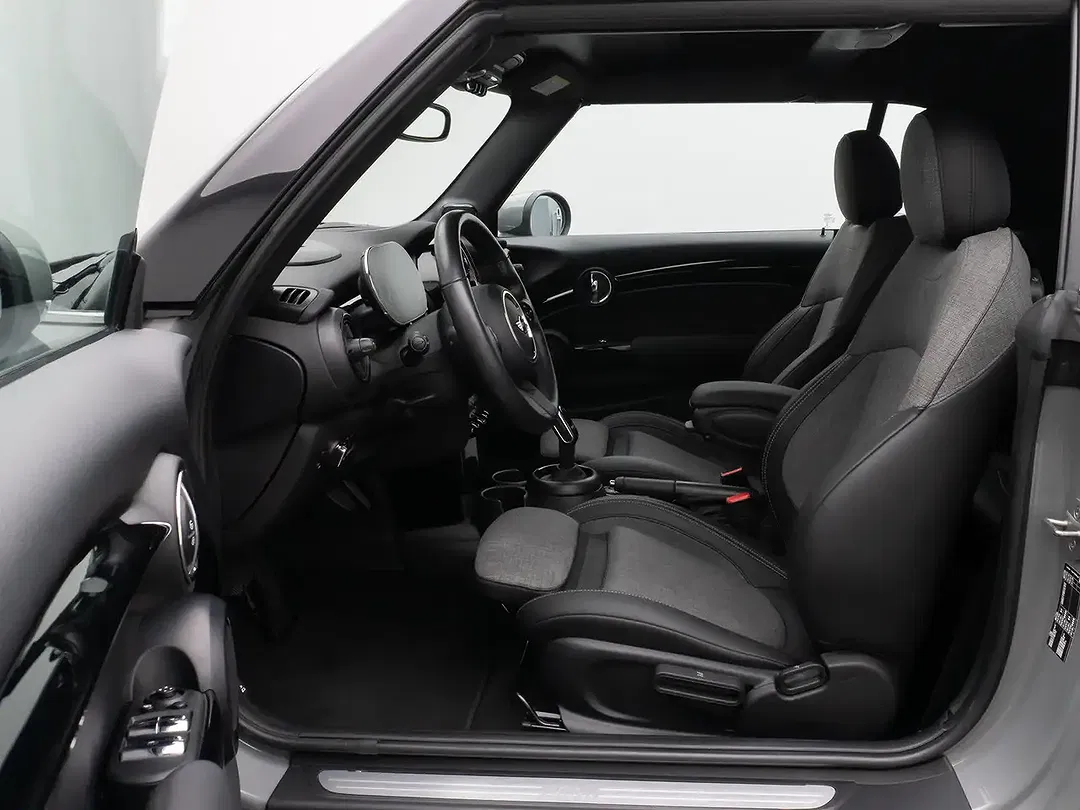MINI Cooper Cabrio Comfort - Thumbnail 18