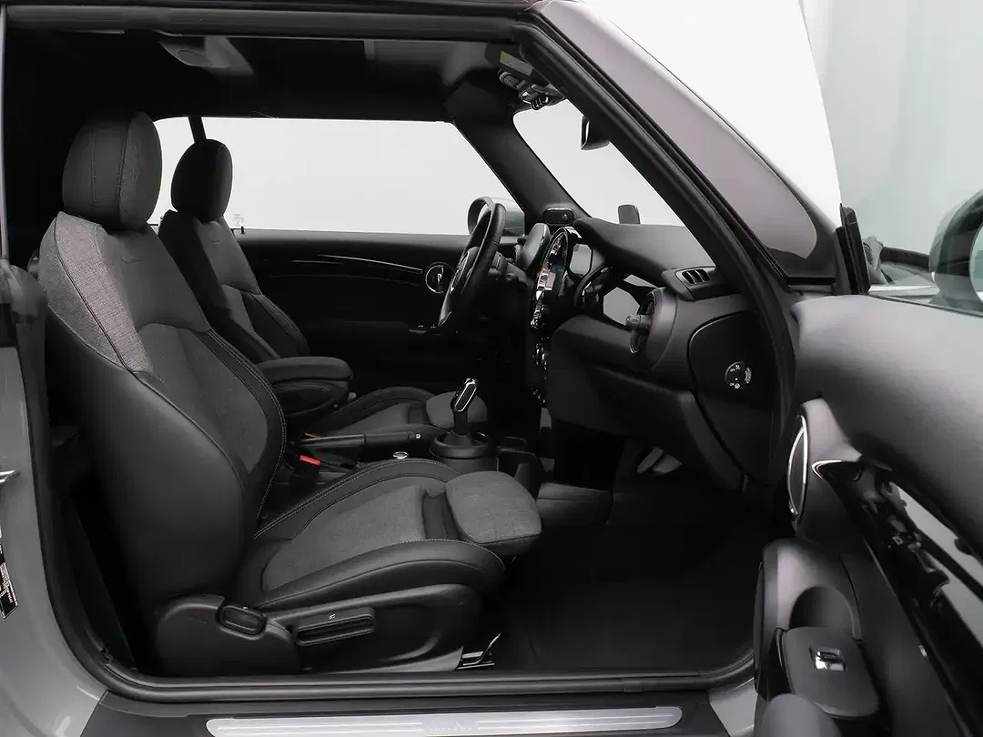 MINI Cooper Cabrio Comfort - Thumbnail 23
