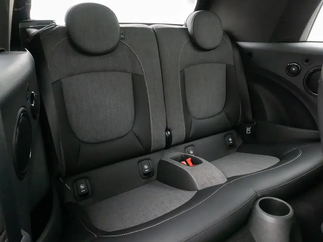 MINI Cooper Cabrio Comfort - Thumbnail 24