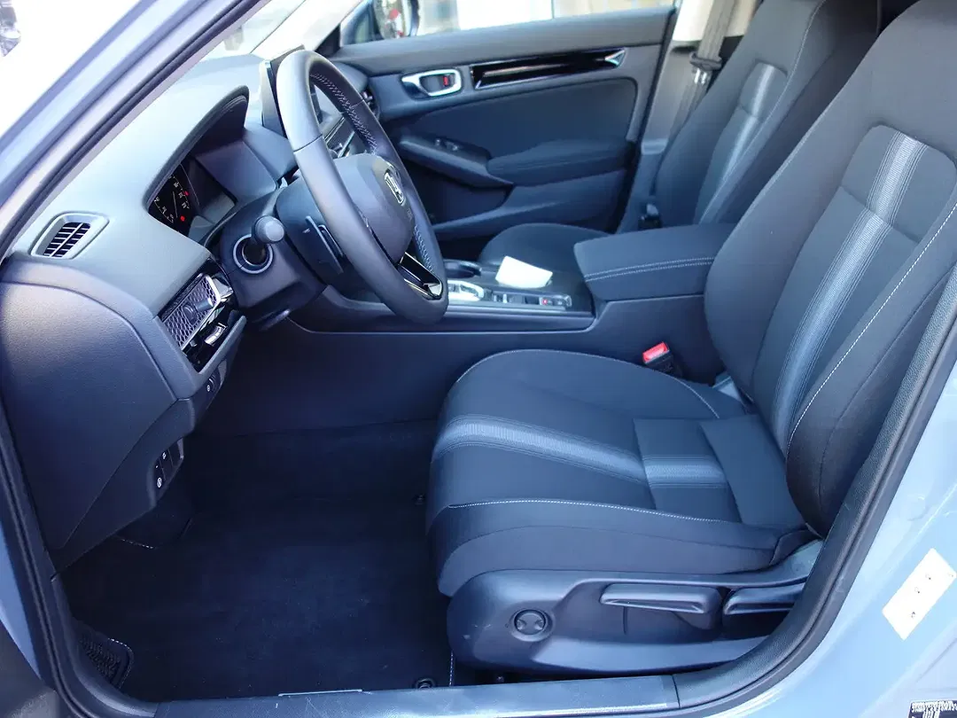 Honda Civic e:HEV Elegance - Thumbnail 13