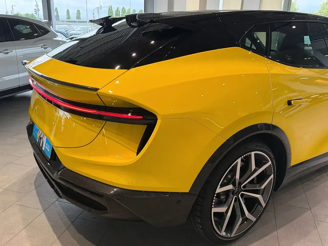 Lotus Eletre 675 R - foto 8