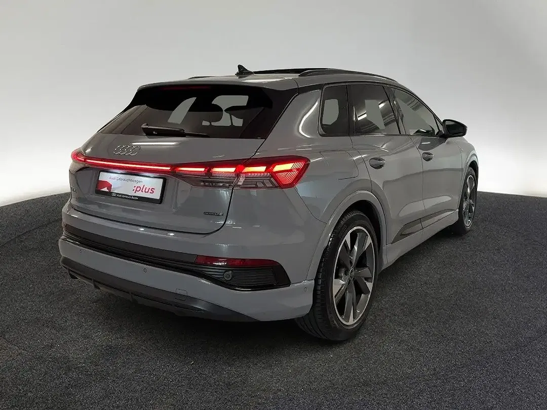 Audi Q4 e-tron 45 quattro - Thumbnail 3