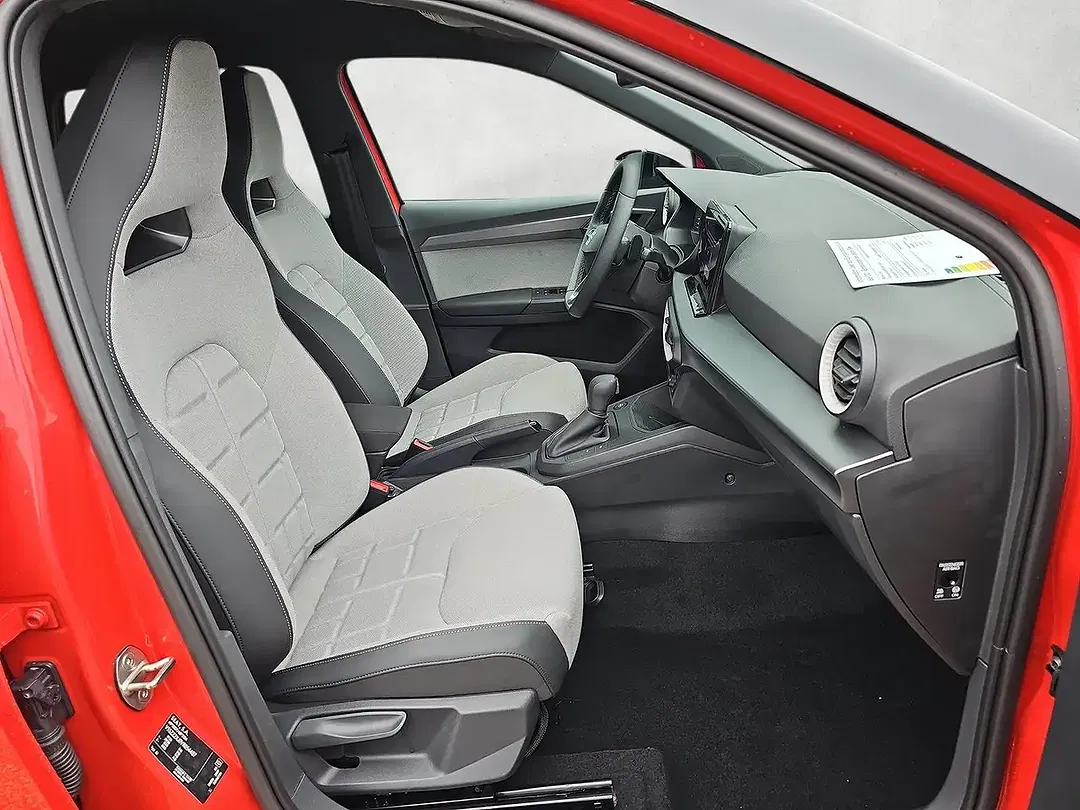 SEAT Arona 1.5 TSI DSG FR - Thumbnail 10