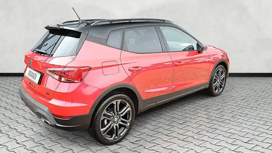 SEAT Arona 1.5 TSI DSG FR - Thumbnail 21