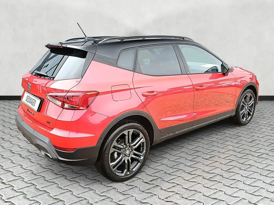 SEAT Arona 1.5 TSI DSG FR - Thumbnail 7