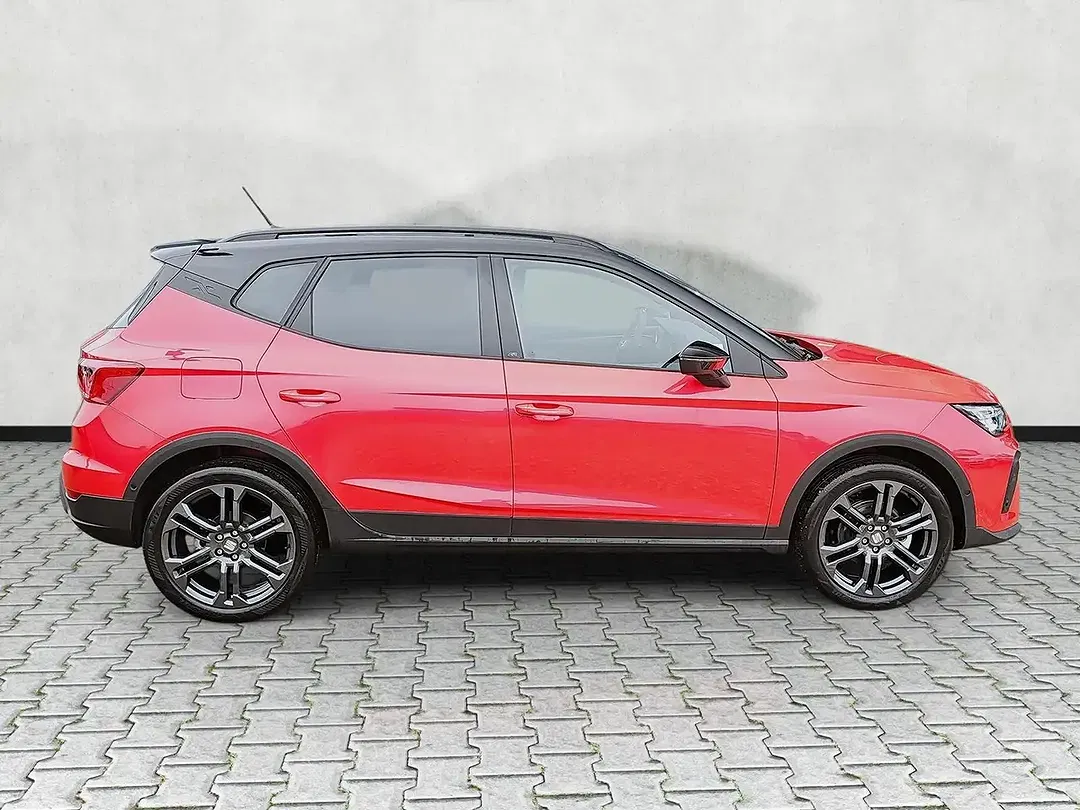 SEAT Arona 1.5 TSI DSG FR - Thumbnail 8