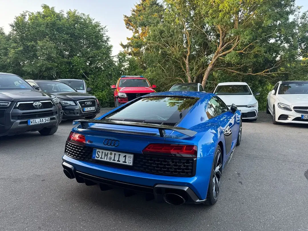 Audi R8 5.2 quattro performance Coupe - Thumbnail 3