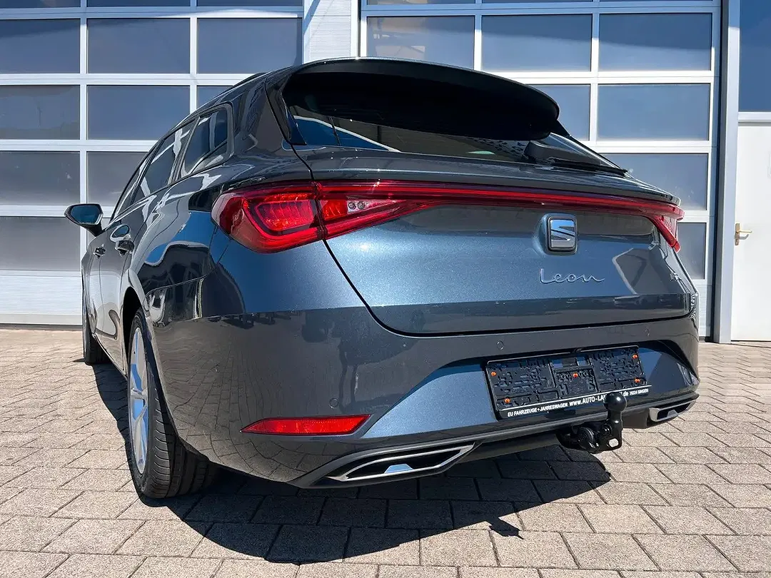 SEAT Leon 1.5 eTSI DSG FR - Thumbnail 11