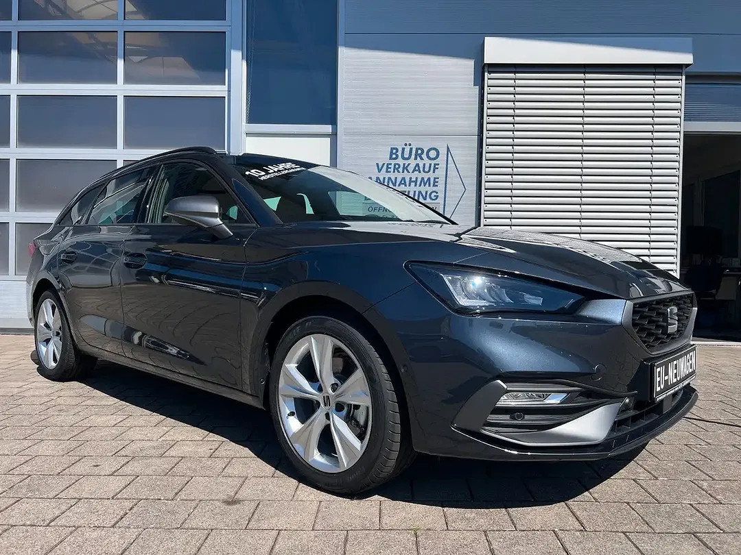 SEAT Leon 1.5 eTSI DSG FR - foto 2