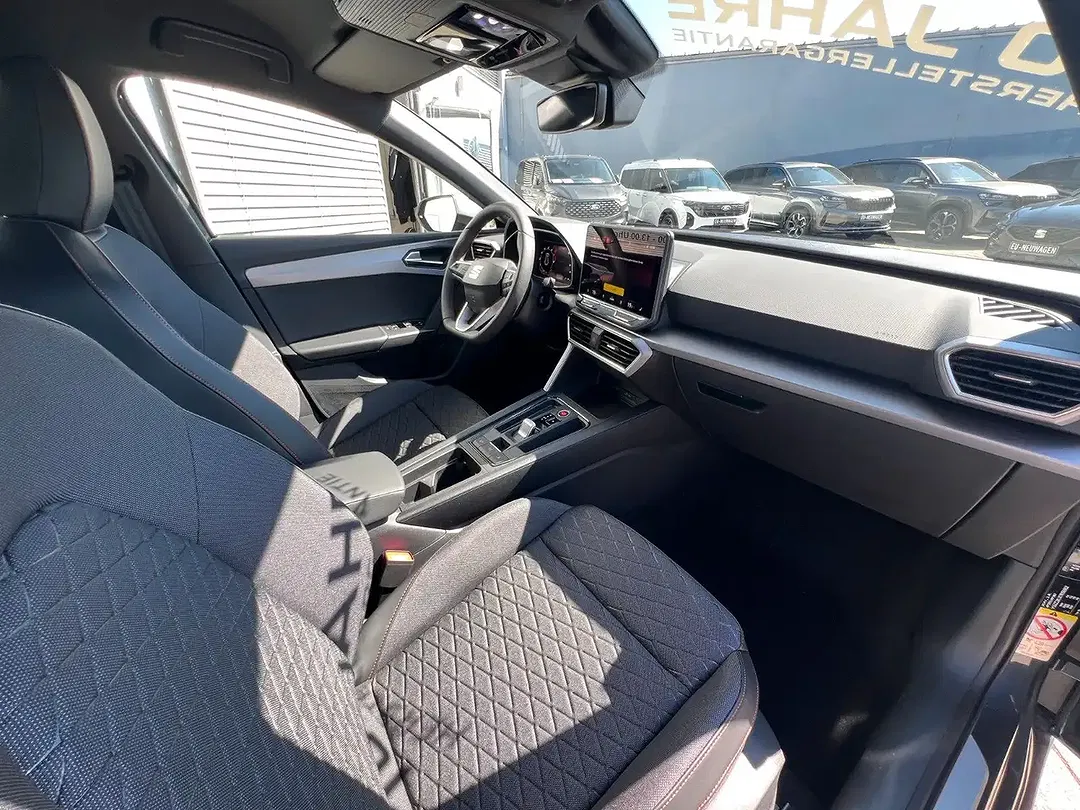 SEAT Leon 1.5 eTSI DSG FR - Thumbnail 7