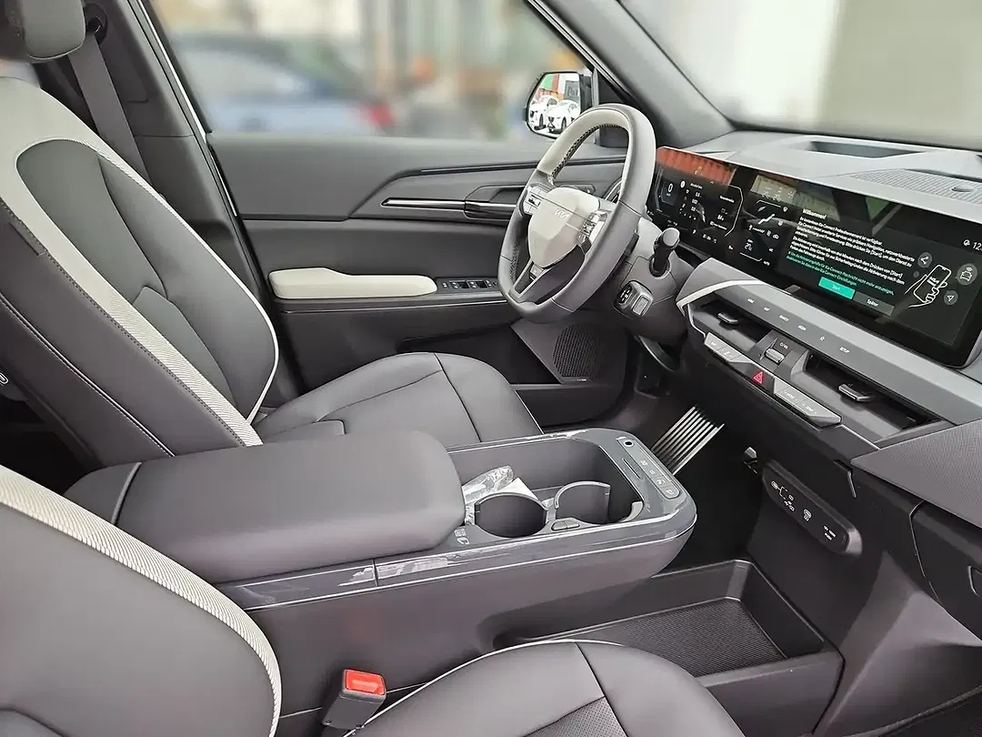 Kia EV5 GT-Line Launch Edition - Thumbnail 14