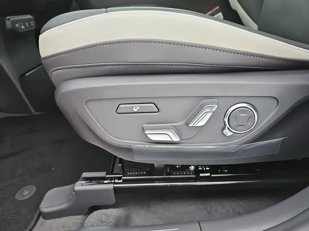 Kia EV5 GT-Line Launch Edition - Thumbnail 7