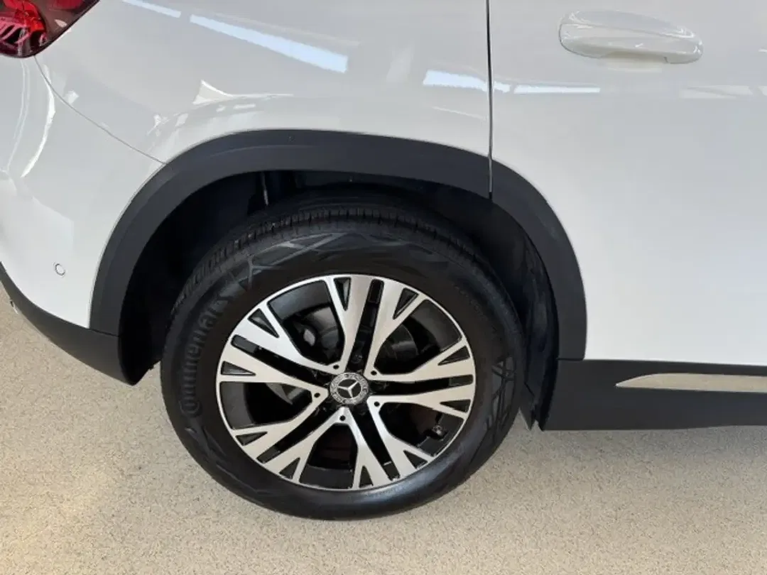 Mercedes-Benz GLA 200 - Thumbnail 10