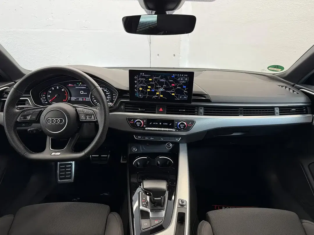 Audi A4 40 TFSI S line Avant - Thumbnail 10