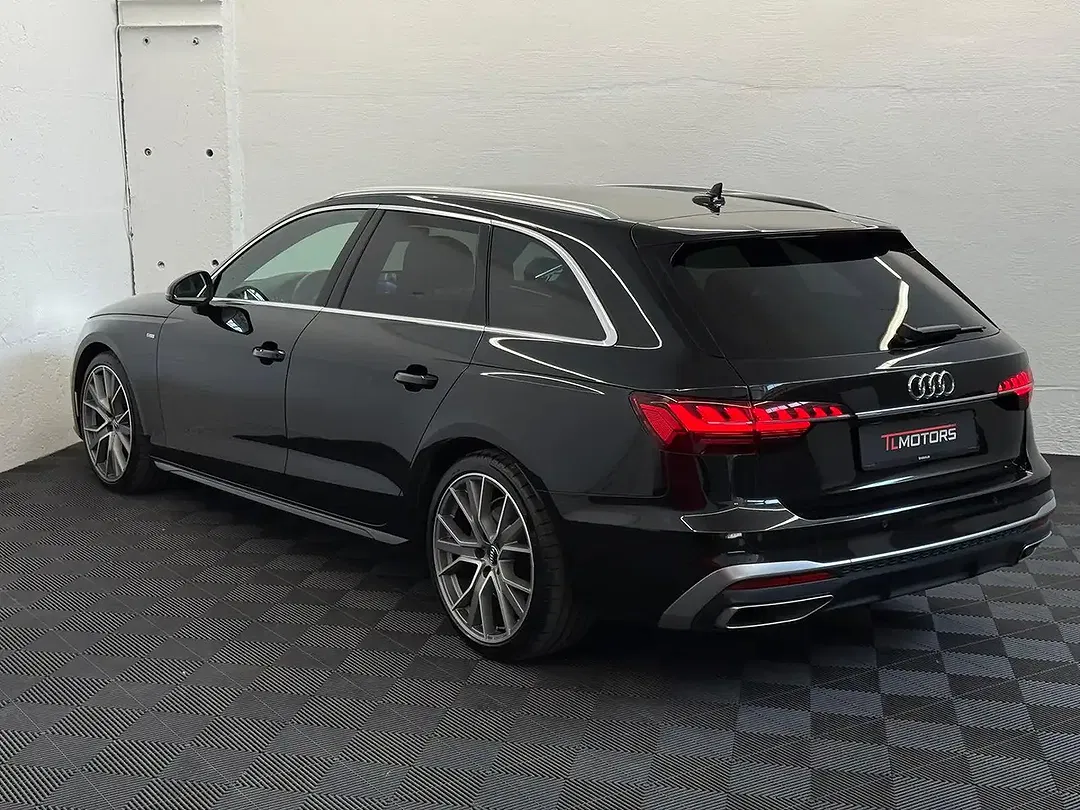 Audi A4 40 TFSI S line Avant - Thumbnail 5