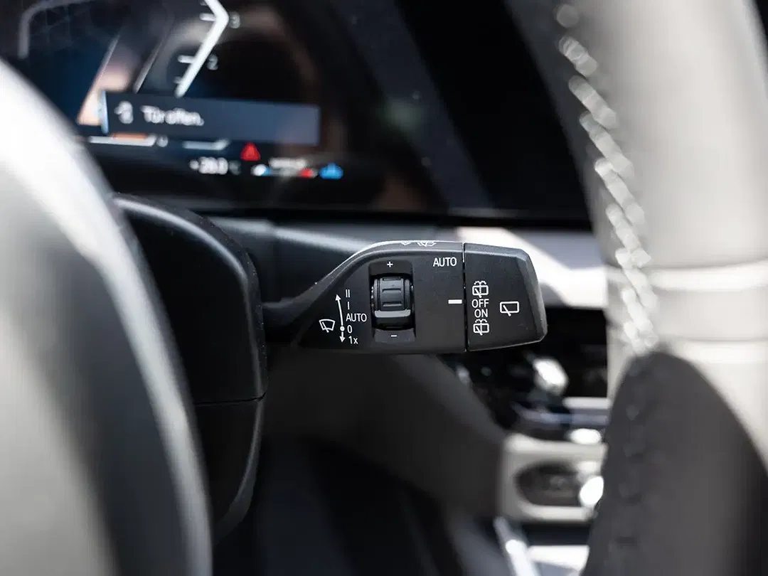 BMW 320 Touring M Sport Pro - Thumbnail 13