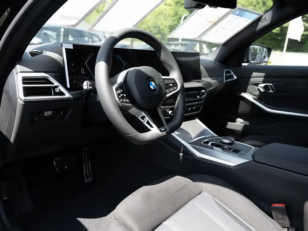 BMW 320 Touring M Sport Pro - Thumbnail 5