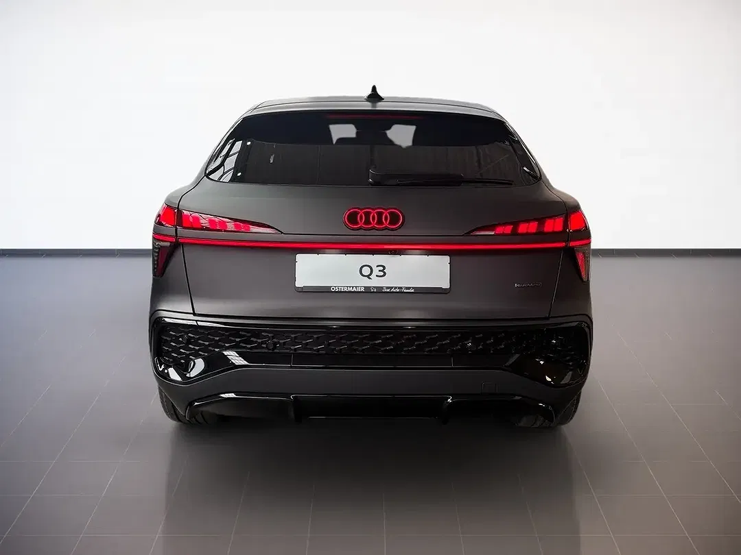 Audi Q3 TFSI S tronic quattro Sportback - Thumbnail 4