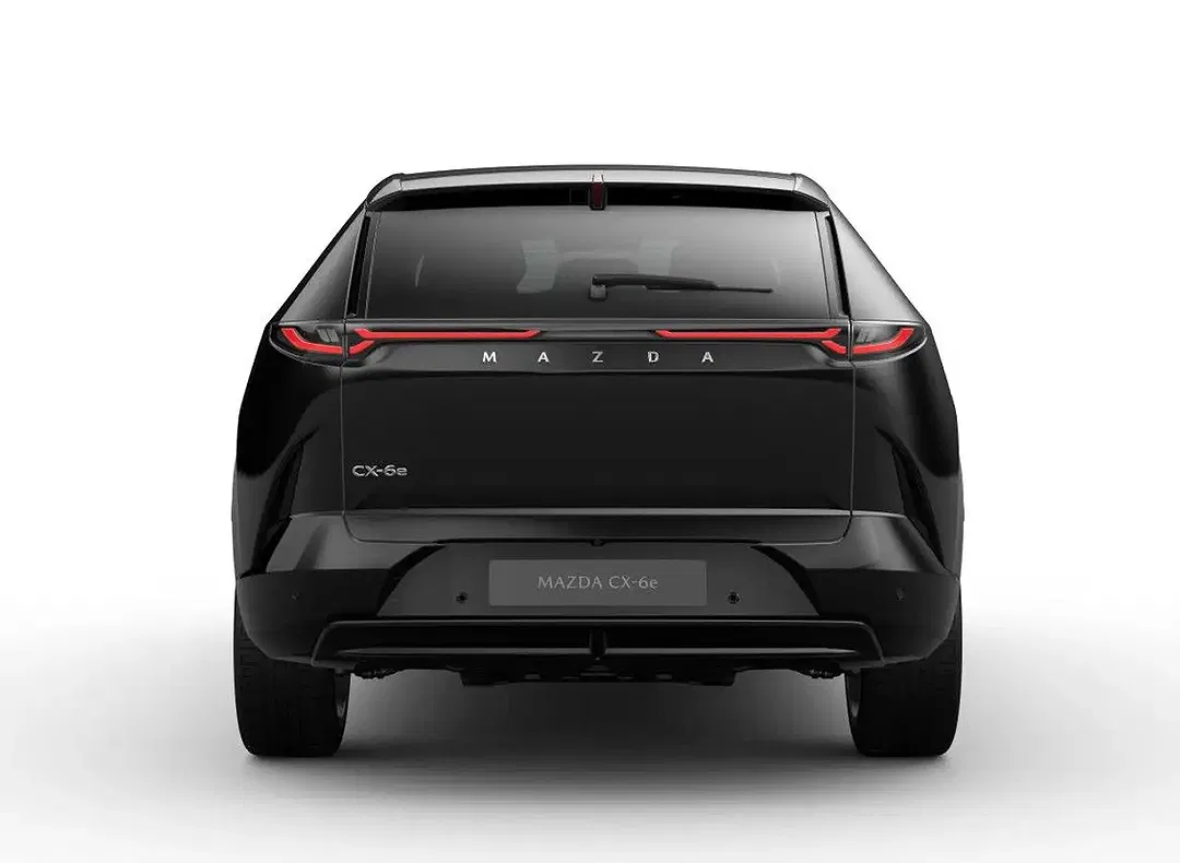 Mazda CX-6e Takumi - Thumbnail 4