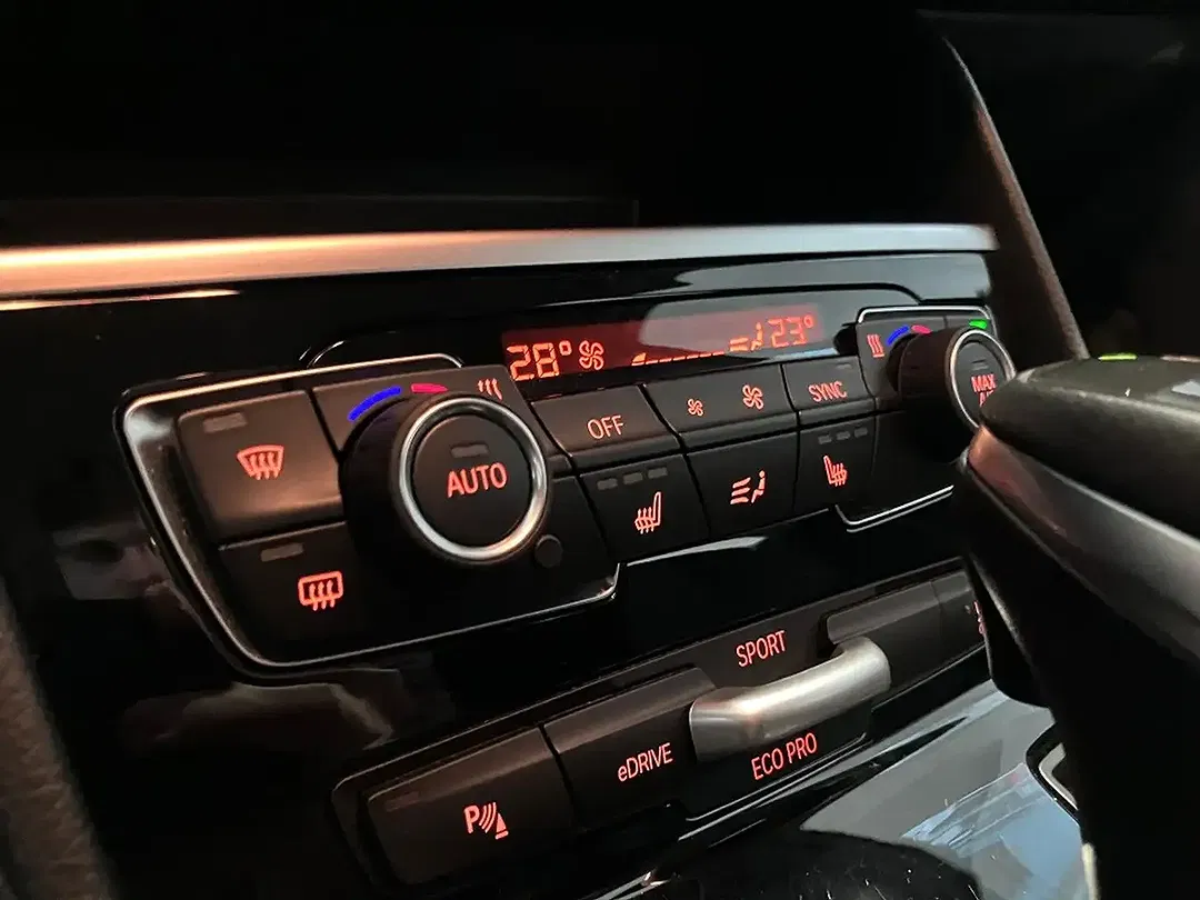 BMW 225 Active Tourer Advantage - Thumbnail 7