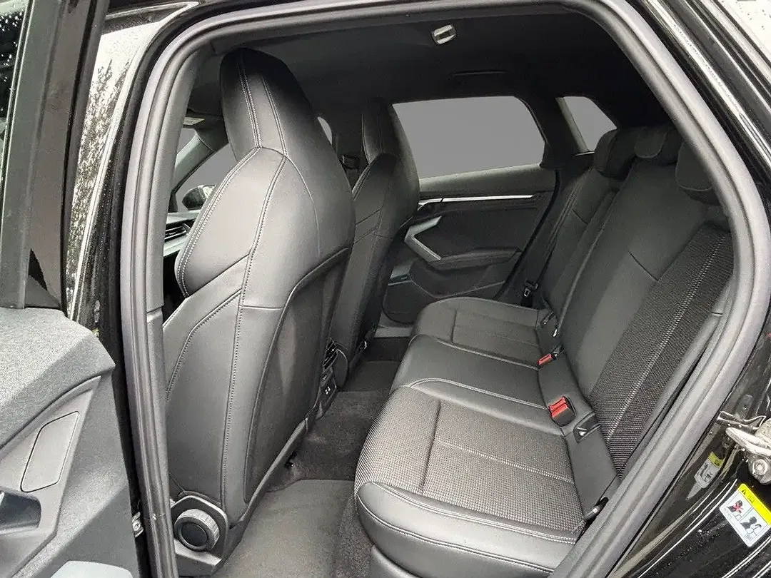 Audi A3 TFSI e S tronic S line - Thumbnail 9