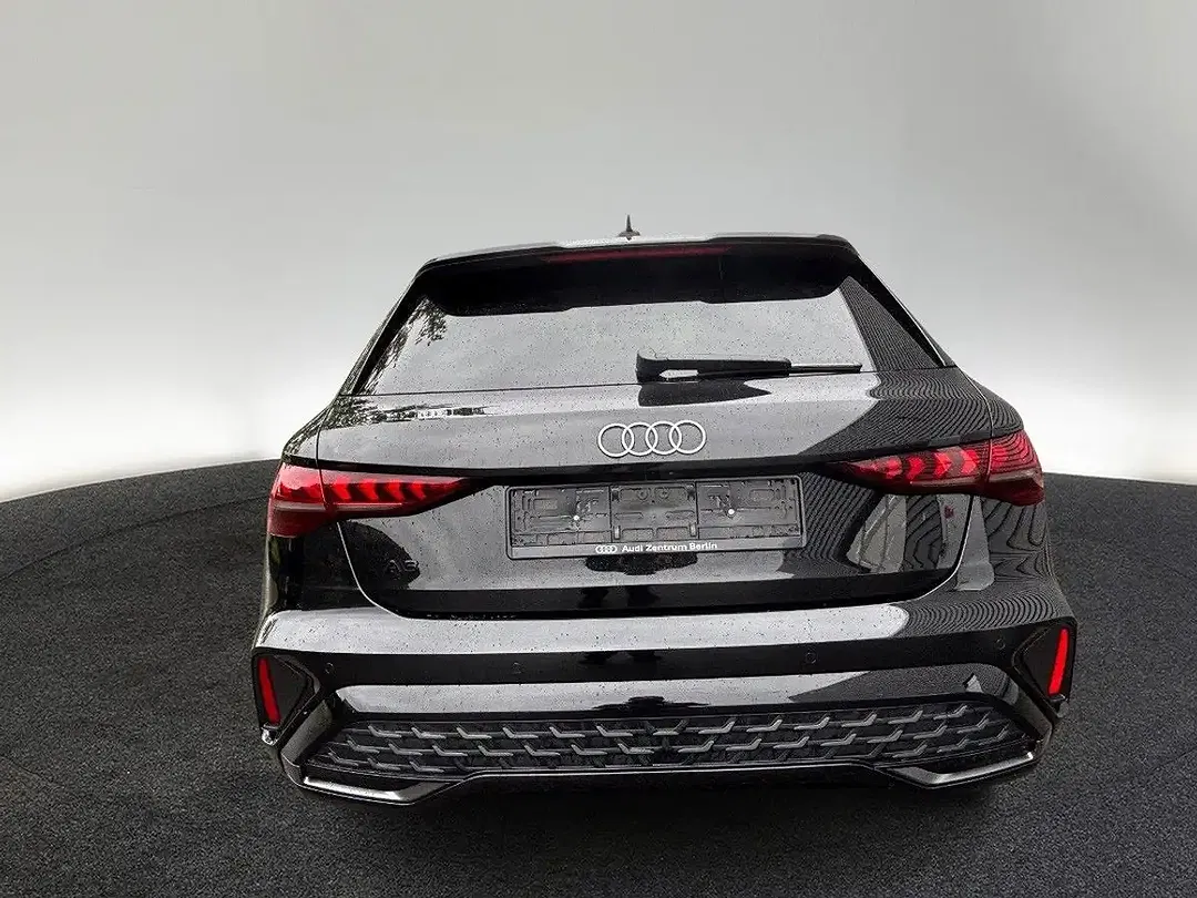 Audi A3 TFSI e S tronic S line - Thumbnail 4