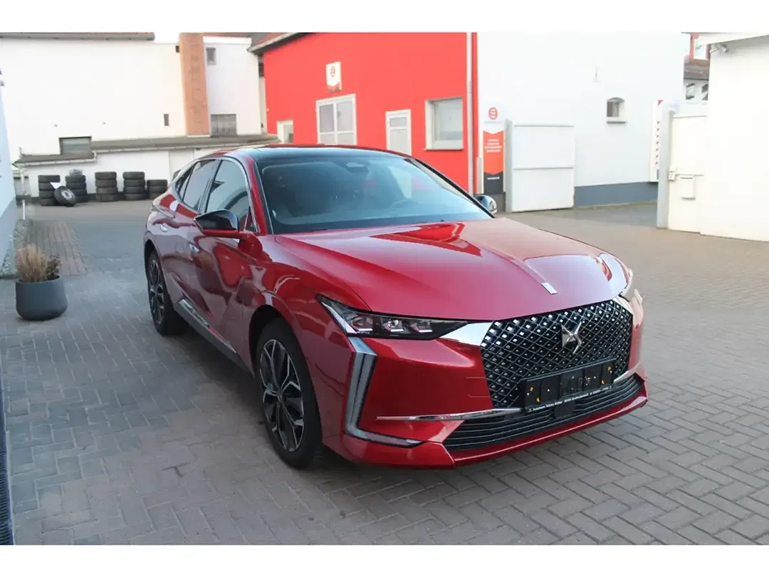 DS Automobiles DS 4 - Thumbnail 6