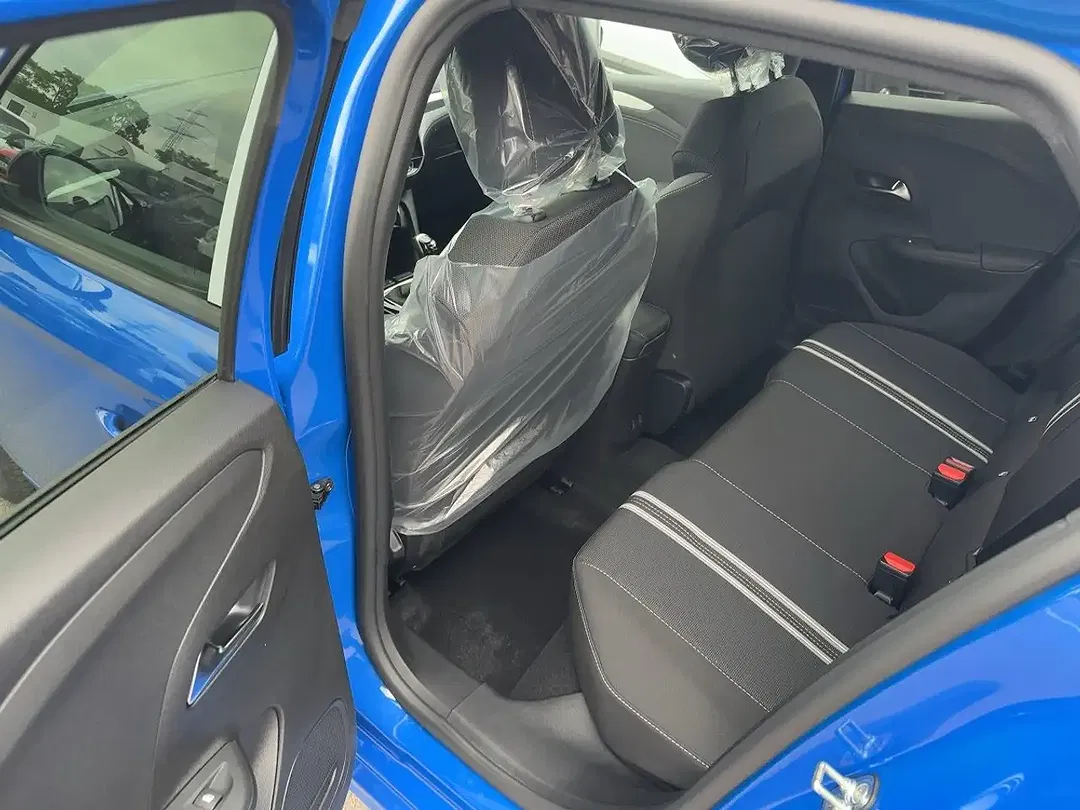 Opel Corsa 1.2 GS - Thumbnail 8