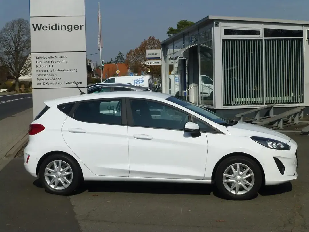 Ford Fiesta Cool & Connect - Thumbnail 3