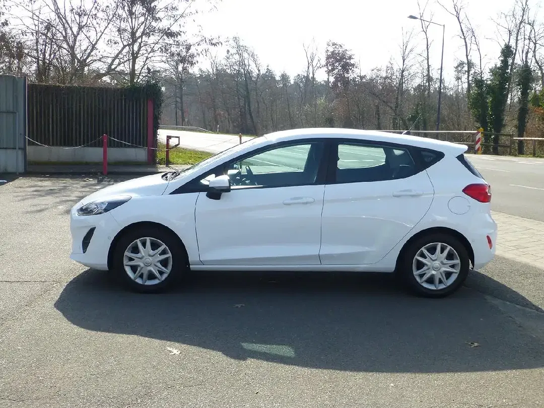 Ford Fiesta Cool & Connect - Thumbnail 4