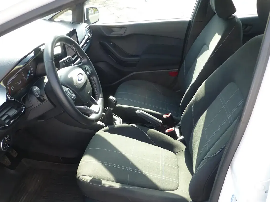 Ford Fiesta Cool & Connect - Thumbnail 8