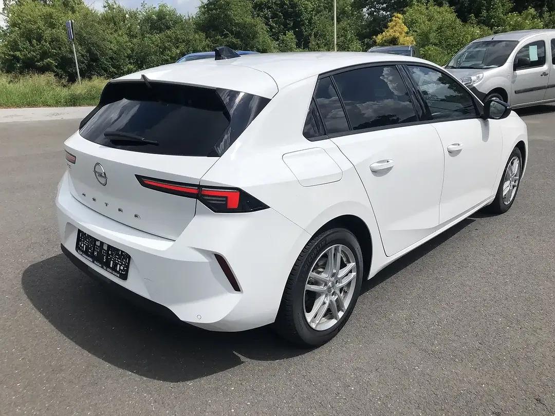 Opel Astra 1.5 D Edition - Thumbnail 4