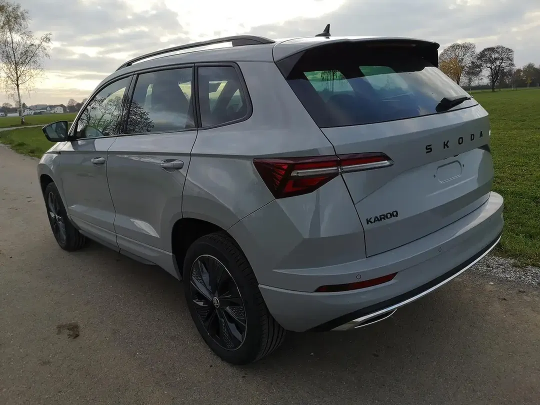 Skoda Karoq 1.5 TSI DSG Sportline - Thumbnail 2