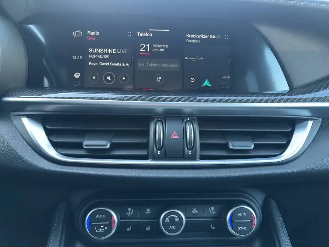 Alfa Romeo Quadrifoglio - Thumbnail 9
