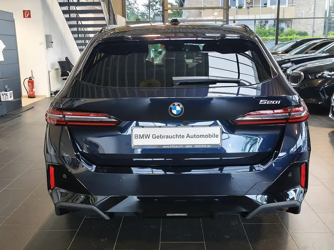 BMW 520 Touring M Sport Pro - Thumbnail 5