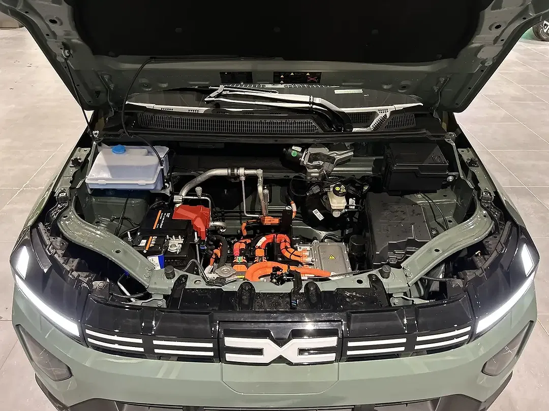 Dacia Spring EV Extreme - Thumbnail 4