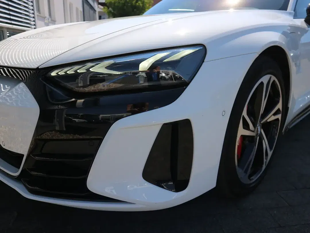 Audi RS e-tron GT quattro - Thumbnail 6