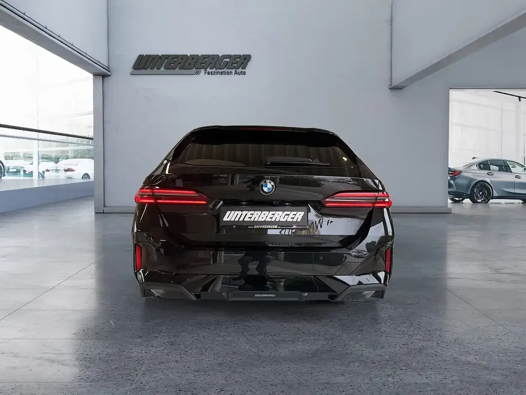 BMW 540 xDrive Touring M Sport Pro - Thumbnail 5