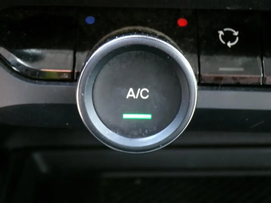 Citroen C4 - Thumbnail 14