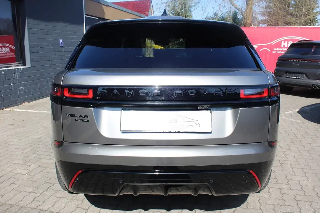 Land Rover Range Rover Velar R-Dynamic SE - Thumbnail 3