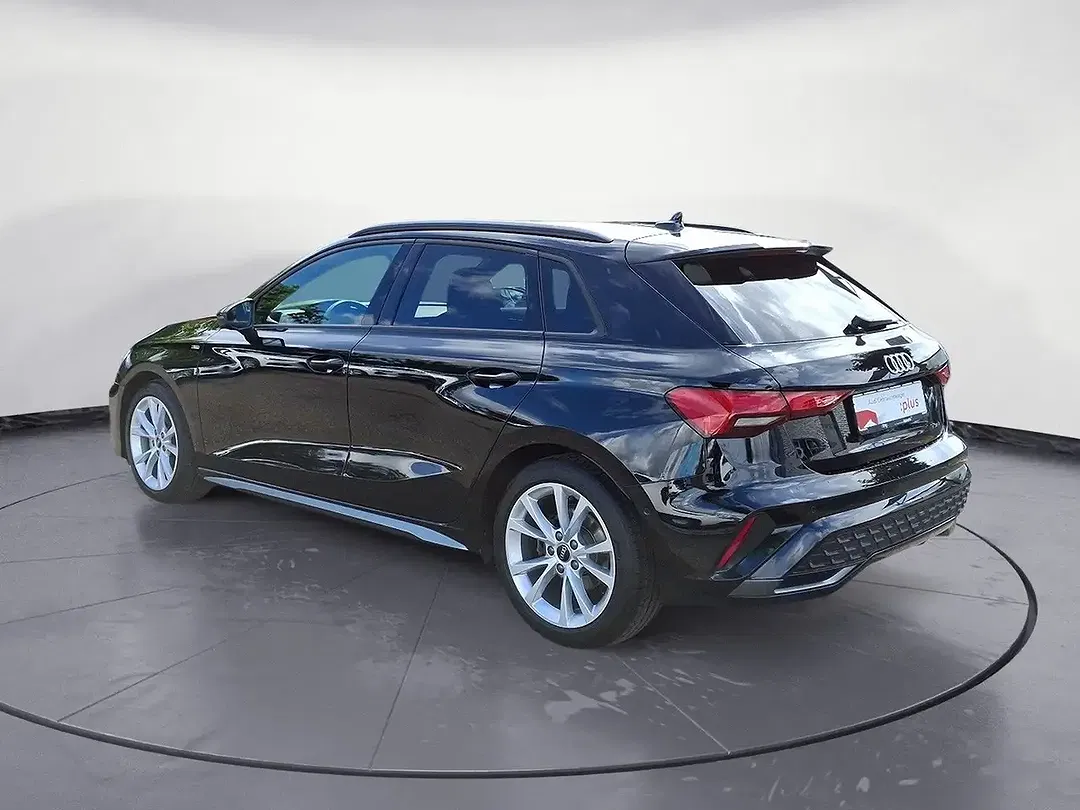 Audi A3 S tronic S line - Thumbnail 3
