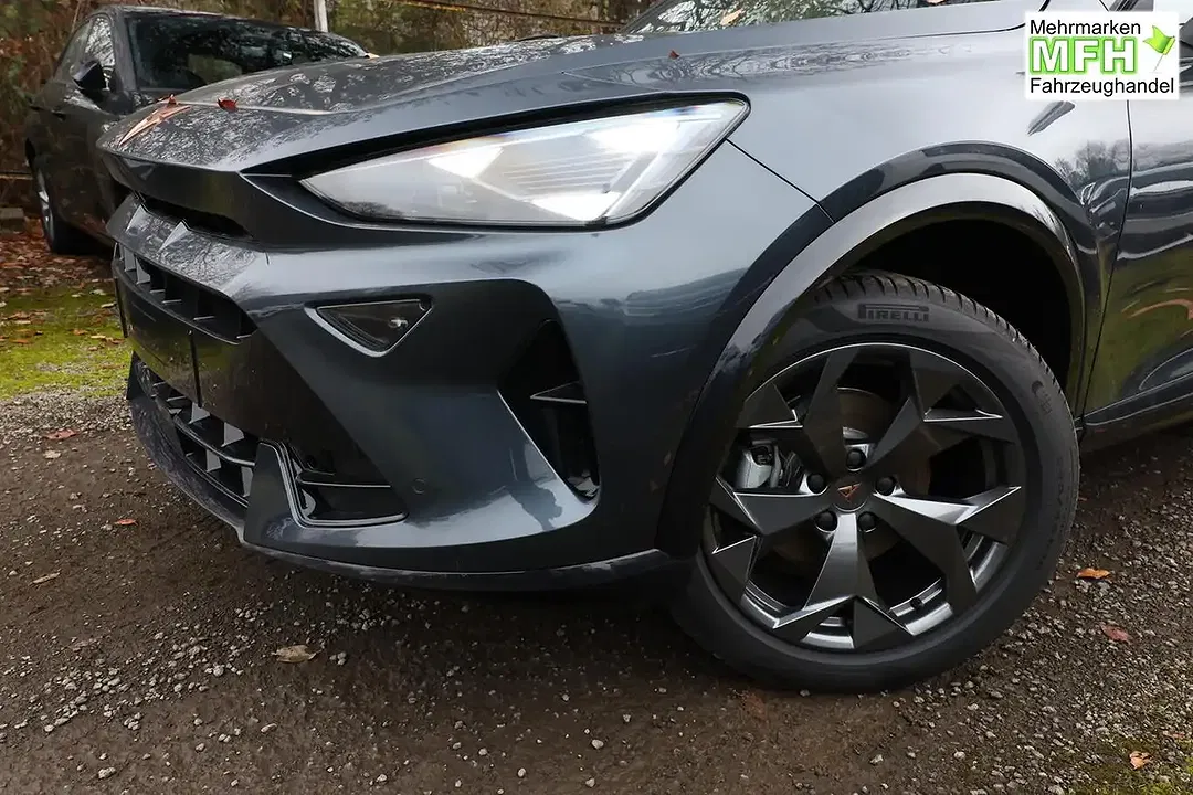 CUPRA Formentor eTSI DSG - Thumbnail 4