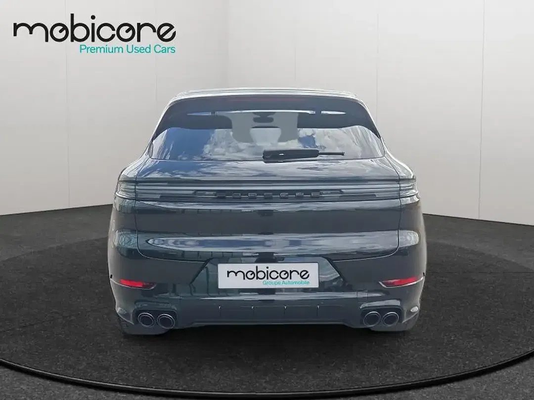 Porsche Cayenne - Thumbnail 6