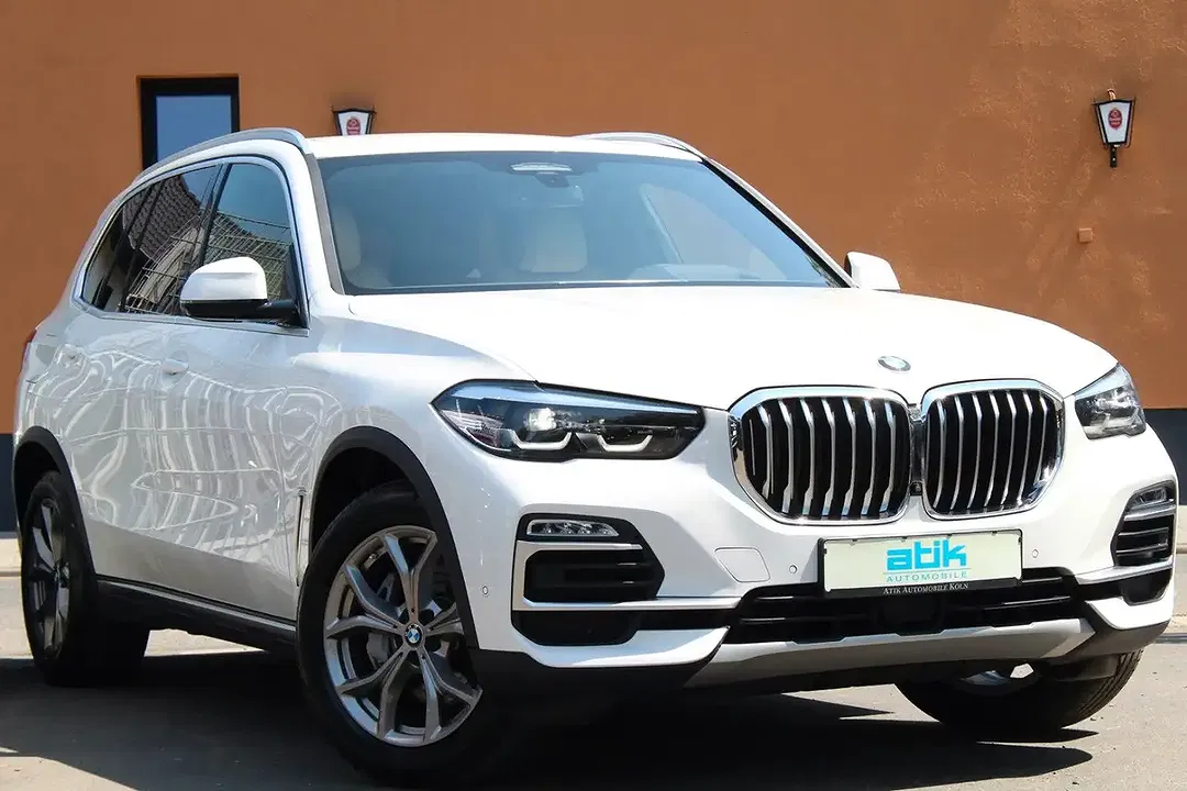 BMW X5 - foto 1