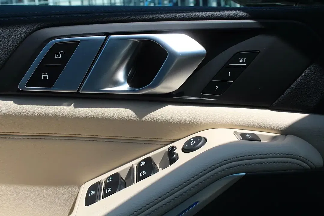 BMW X5 - Thumbnail 15