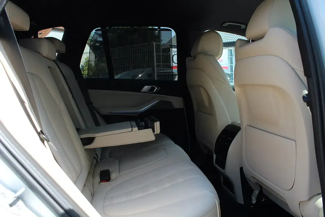 BMW X5 - Thumbnail 5