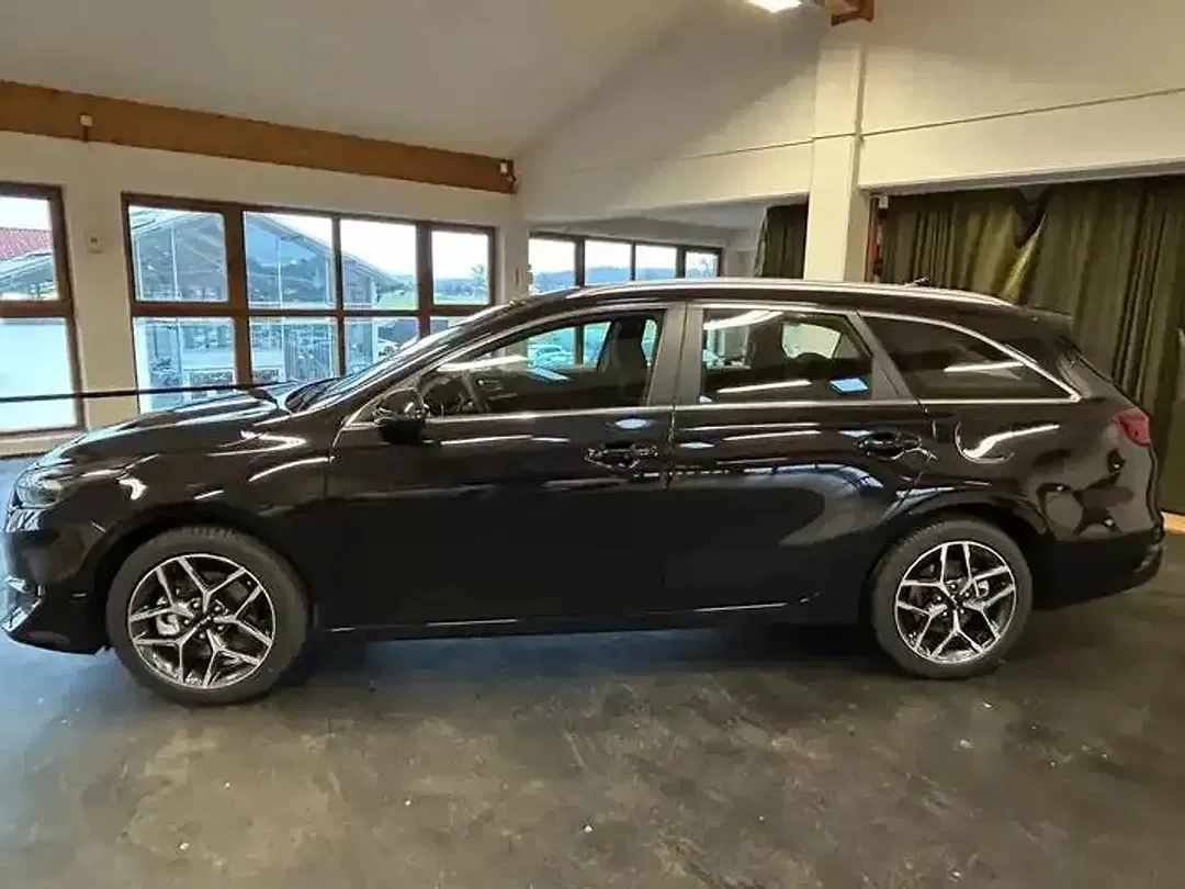 Kia Ceed SW / cee'd SW Spirit - Thumbnail 3