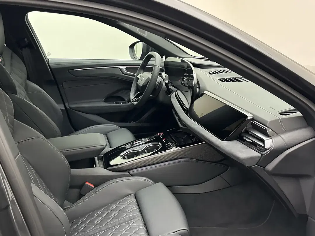 Audi A6 TDI quattro Avant - Thumbnail 9