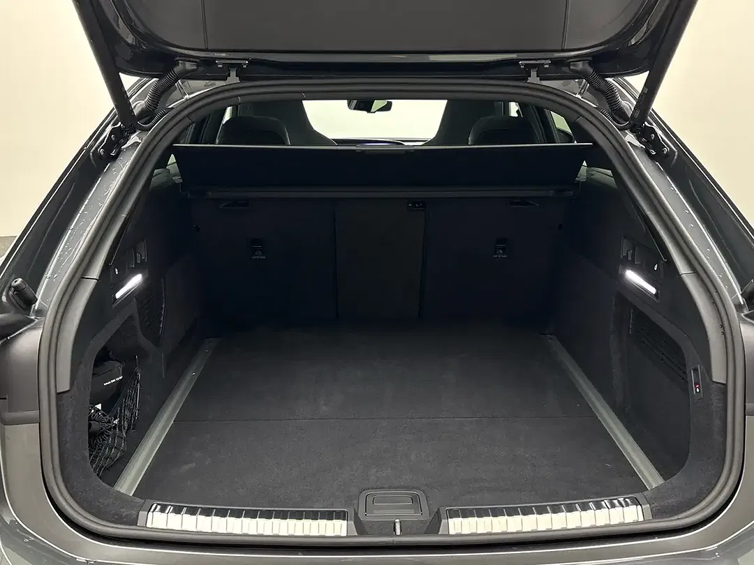 Audi A6 TDI quattro Avant - Thumbnail 12